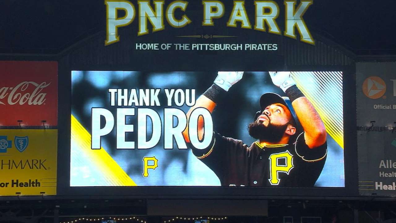 Pirates honor Alvarez