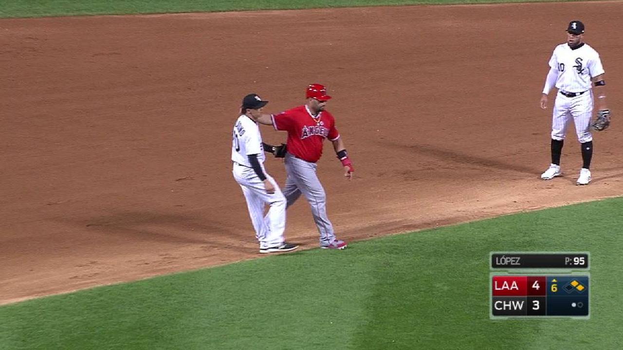 Simmons' RBI single