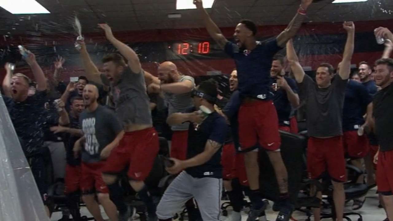 Must C: Twins clinch WC berth