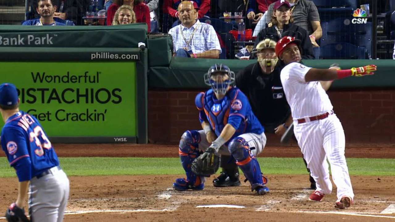 Phils muscle up behind strong Lively vs. Mets