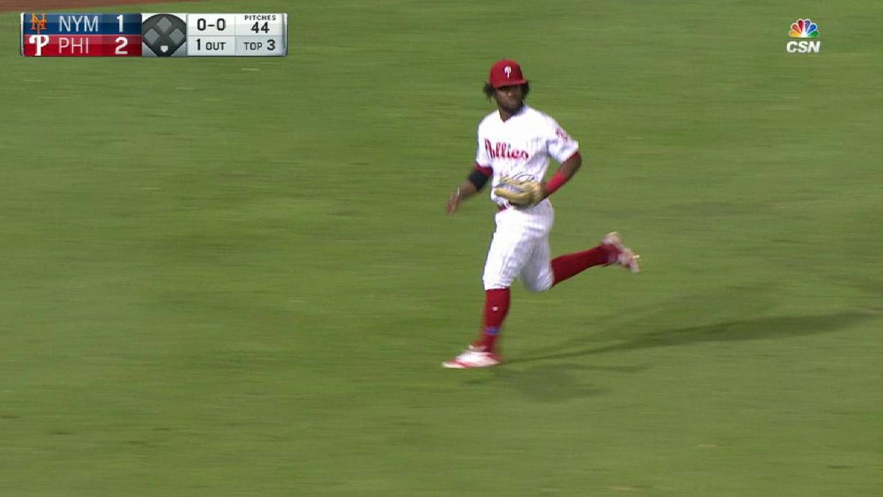 Herrera's terrific grab