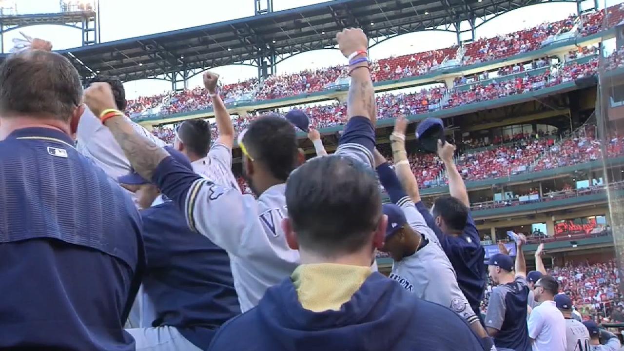 Brewers' five-run 3rd