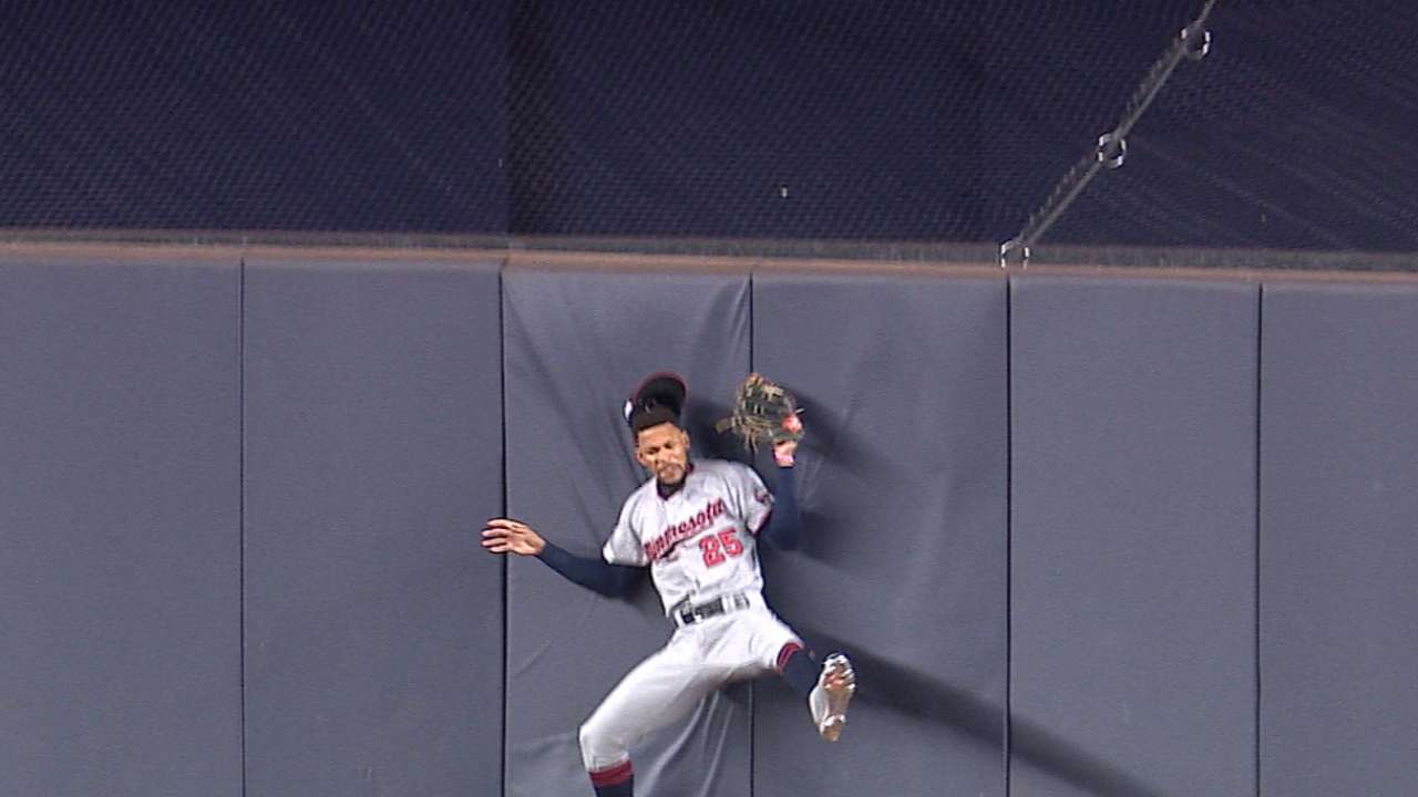 Molitor on taking out Buxton