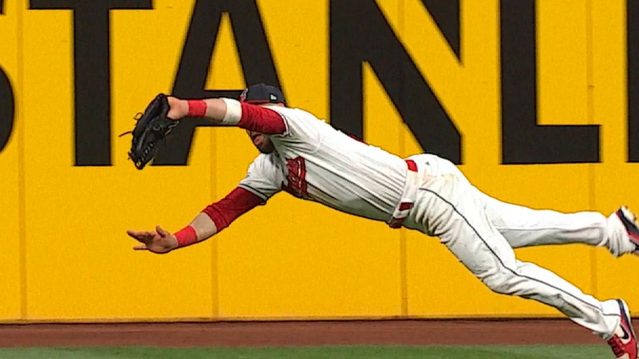 Kipnis' spectacular diving catch