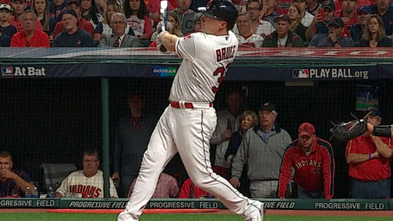 Must C: Bruce's two-run HR