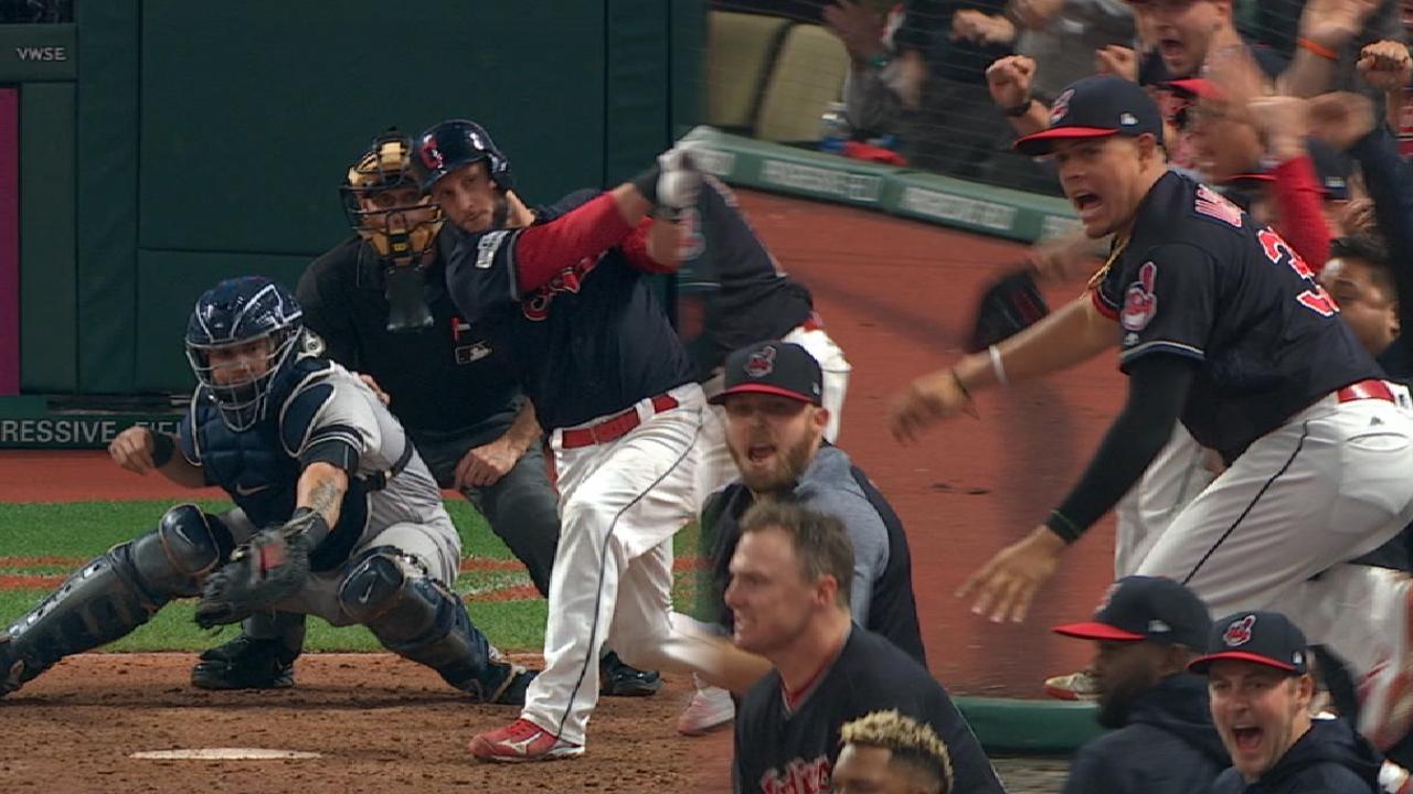 Gomes' walk-off single