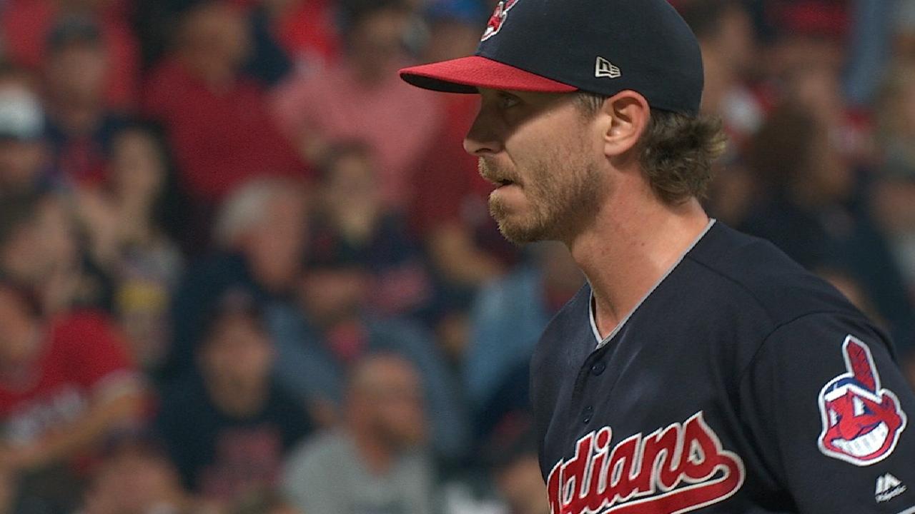 Tomlin's two scoreless innings