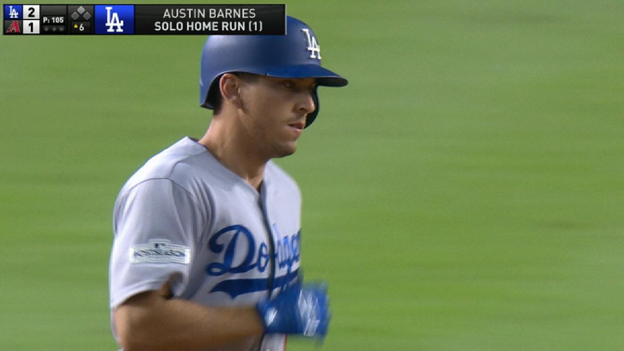 Barnes' solo homer