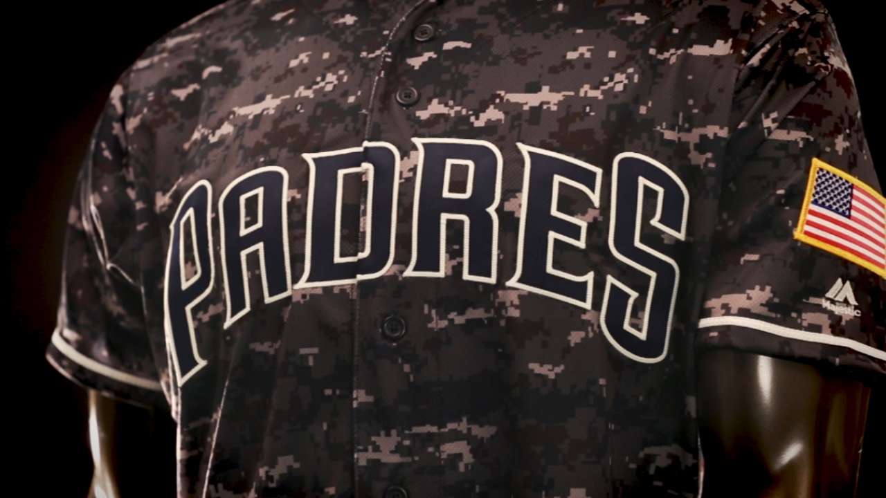 padres military jersey