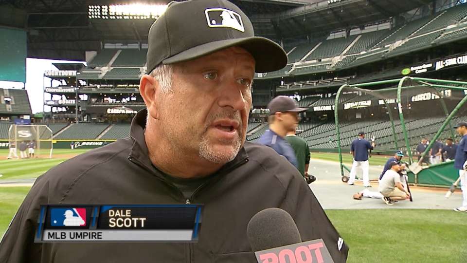 The life of an MLB umpire 07/04/2016