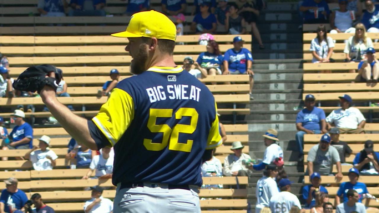 I love the Oakland Athletics' new gold/canary home alternate jerseys!