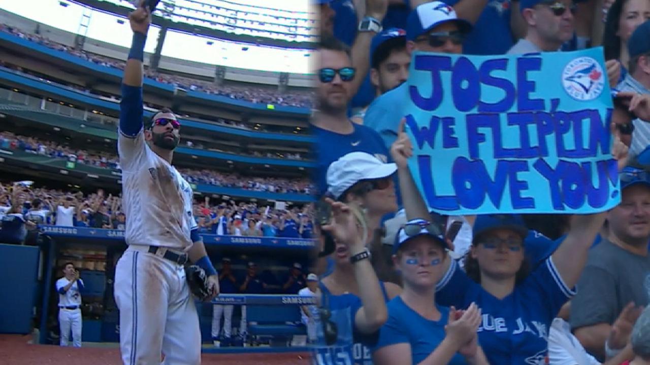 JOSÉ BAUTISTA DECIDE CON JONRÓN EL TRIUNFO DE LOS AZULEJOS DE