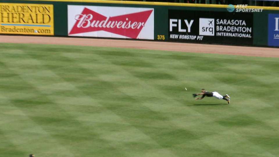 Rodriguez's great diving grab