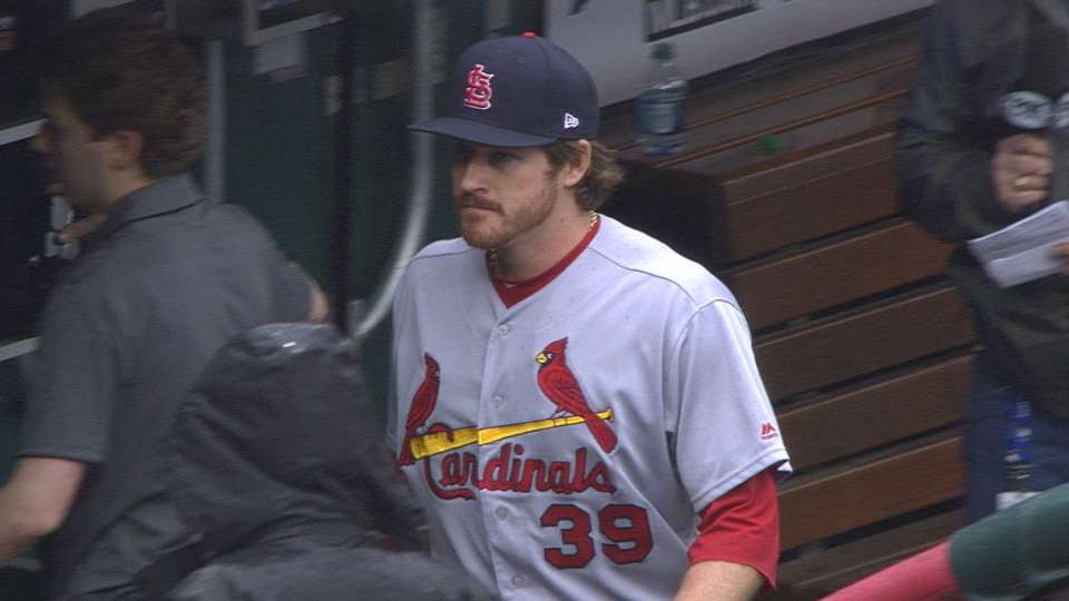 Mikolas moves to 2-0