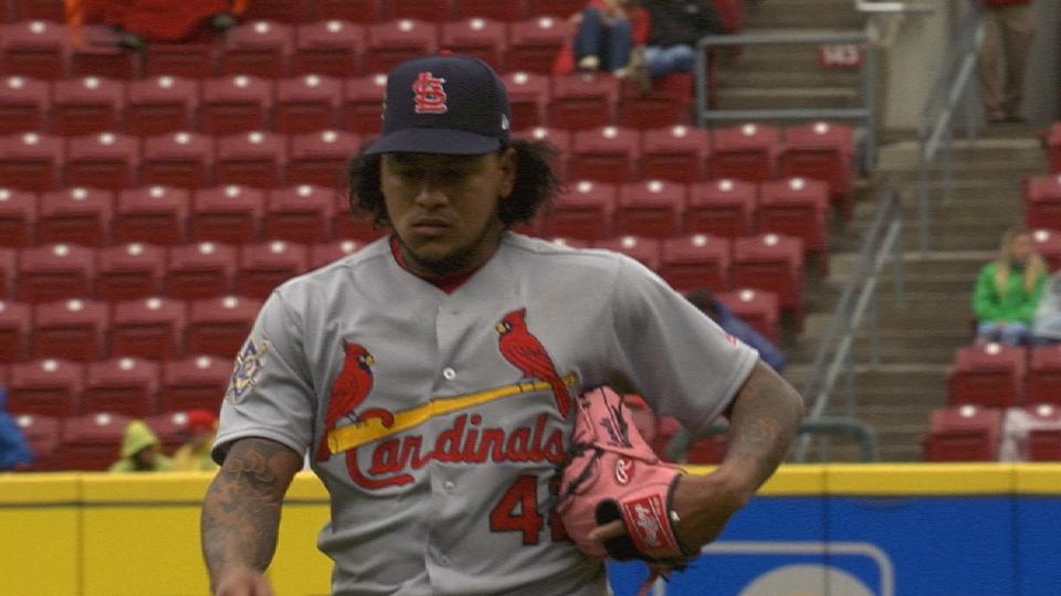 Martinez K's 11 in win vs. Reds