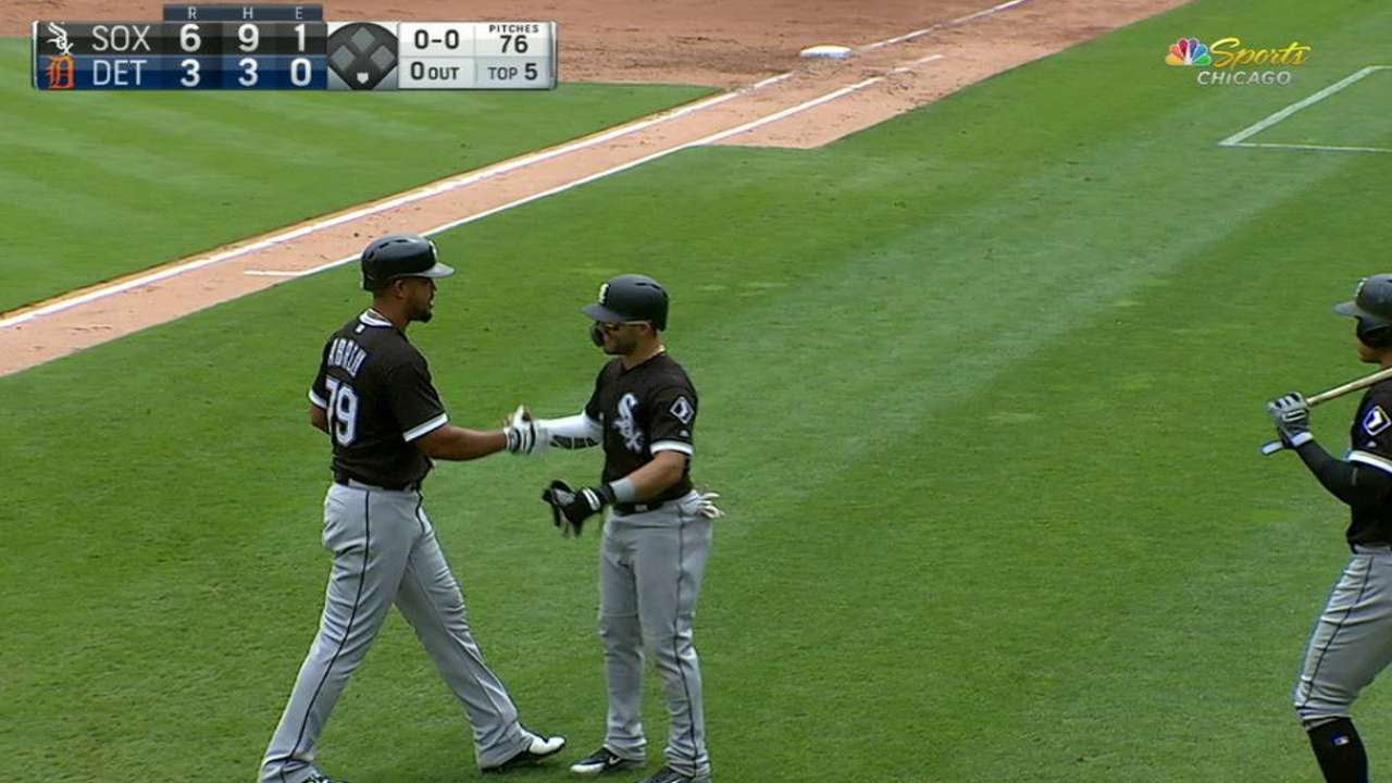 Abreu's mammoth 2-run jack