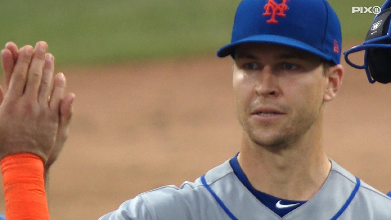 deGrom's complete-game gem