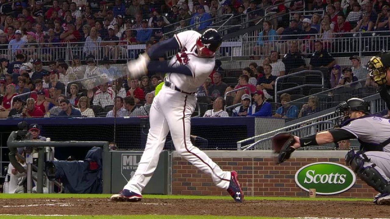 Freeman's run-scoring single