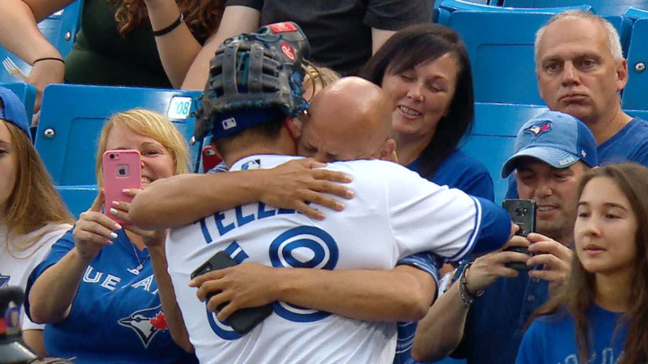 Blue Jays rookie Rowdy Tellez set 2 MLB records in his first 5 at