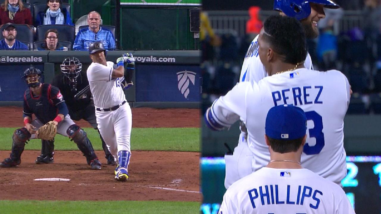 Perez's walk-off single