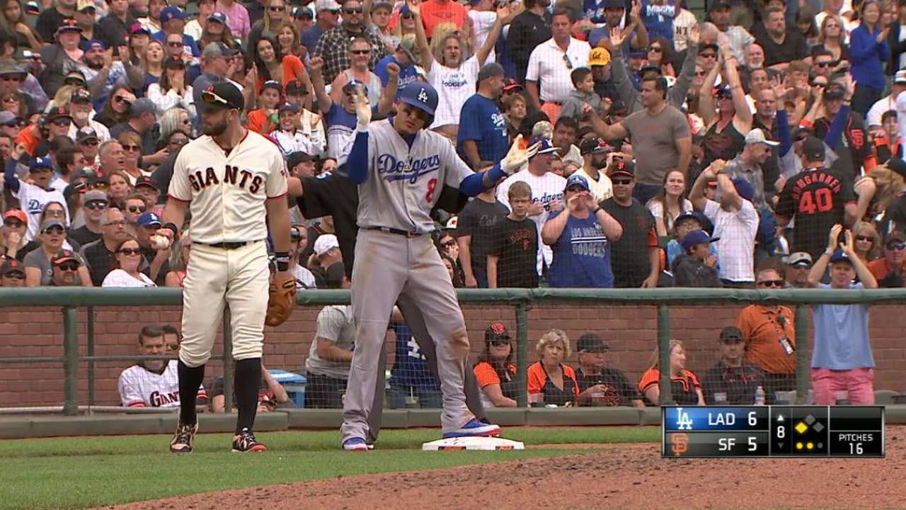 Machado's go-ahead triple in 8th