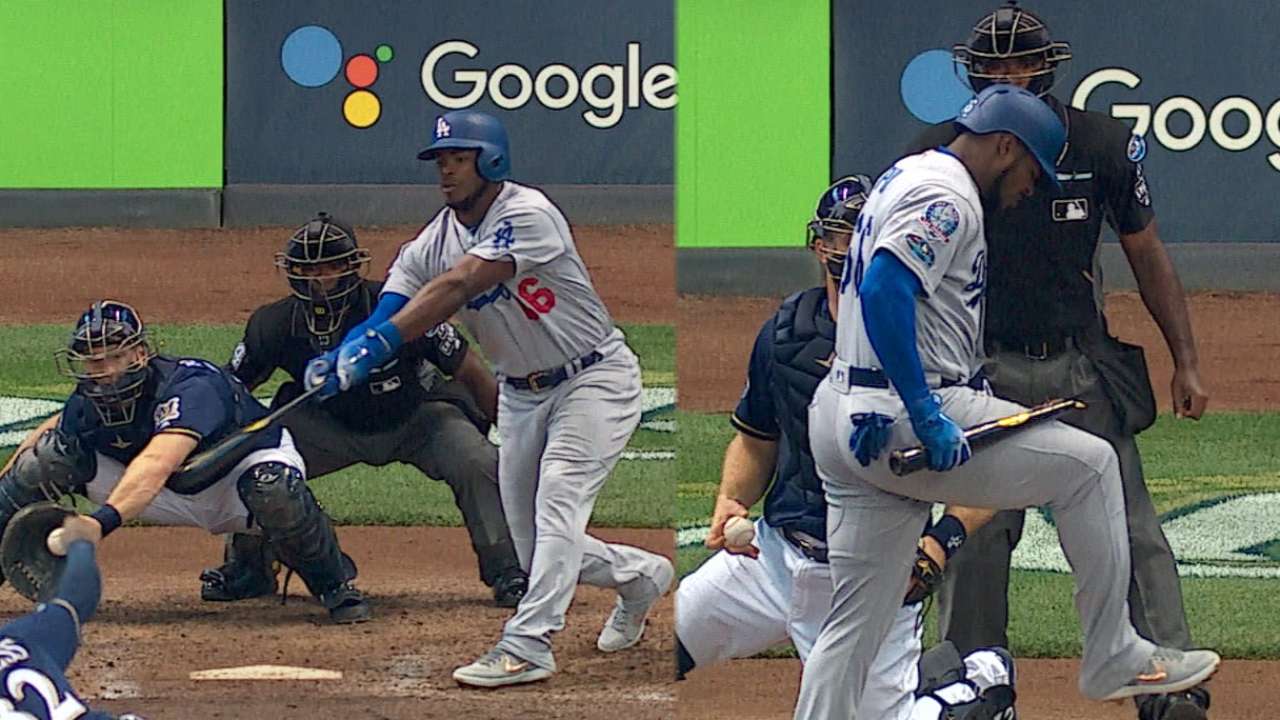 Yasiel Puig Broke His Bat After Striking Out Mlb Jeffress Strikes Out Puig