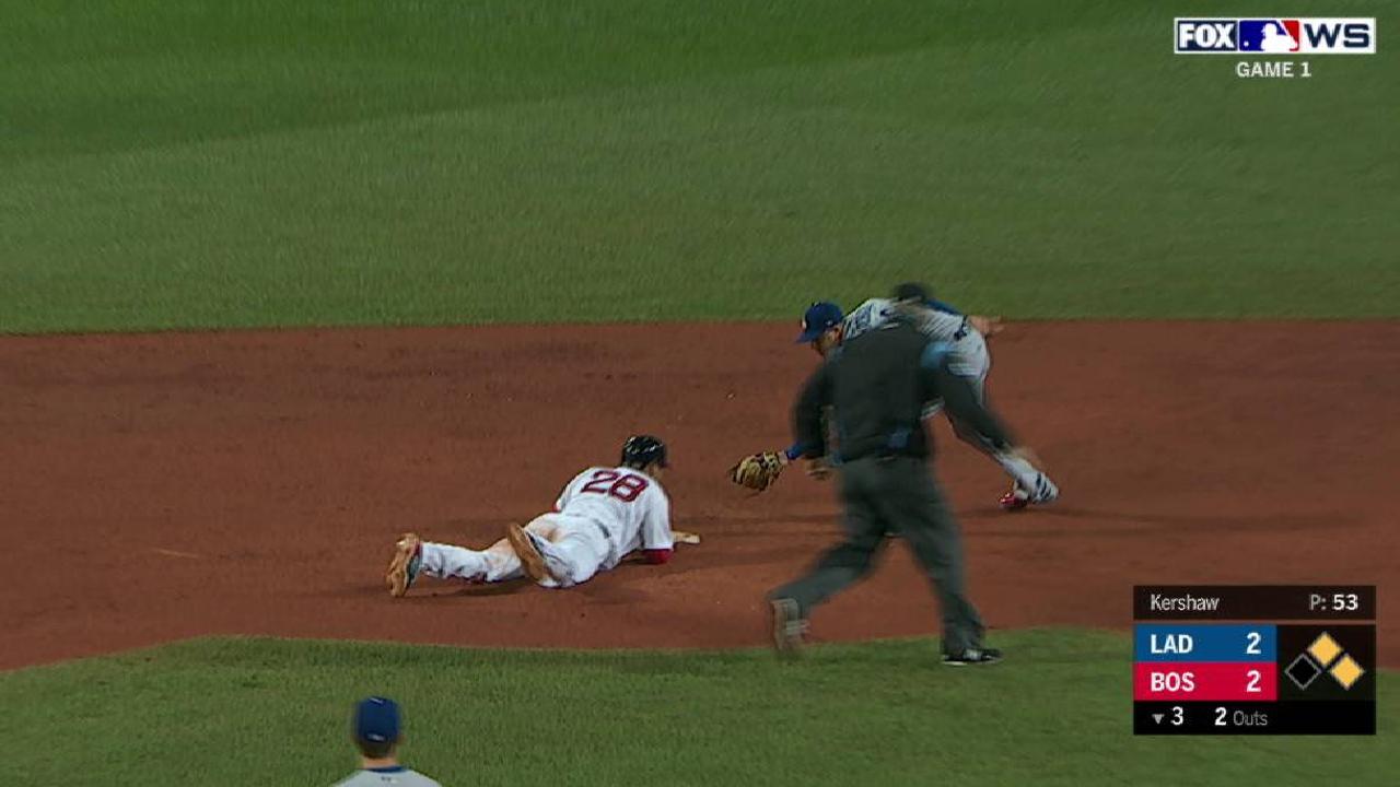 Martinez's run-scoring double