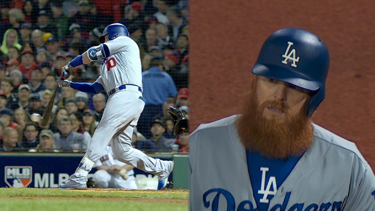 Turner collects 3 hits in Game 1