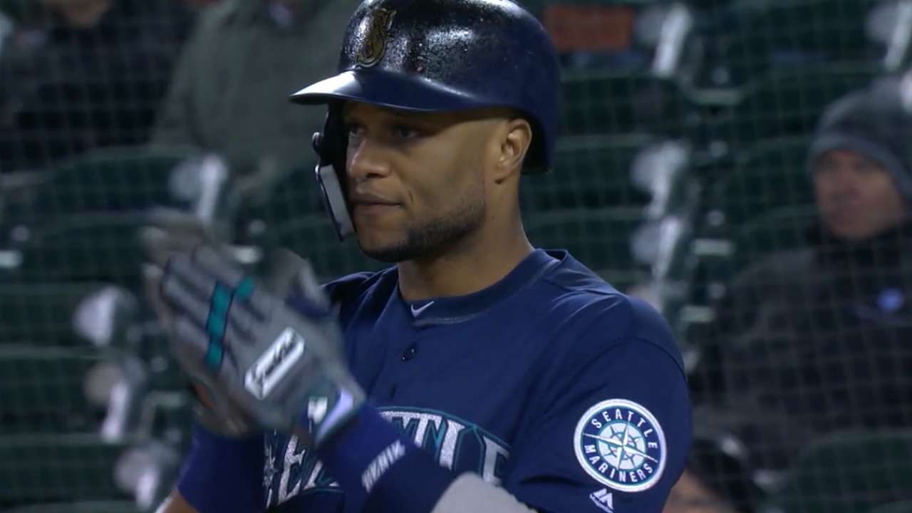 Robinson Canó y Edwin Díaz se pusieron la camisa de los Mets